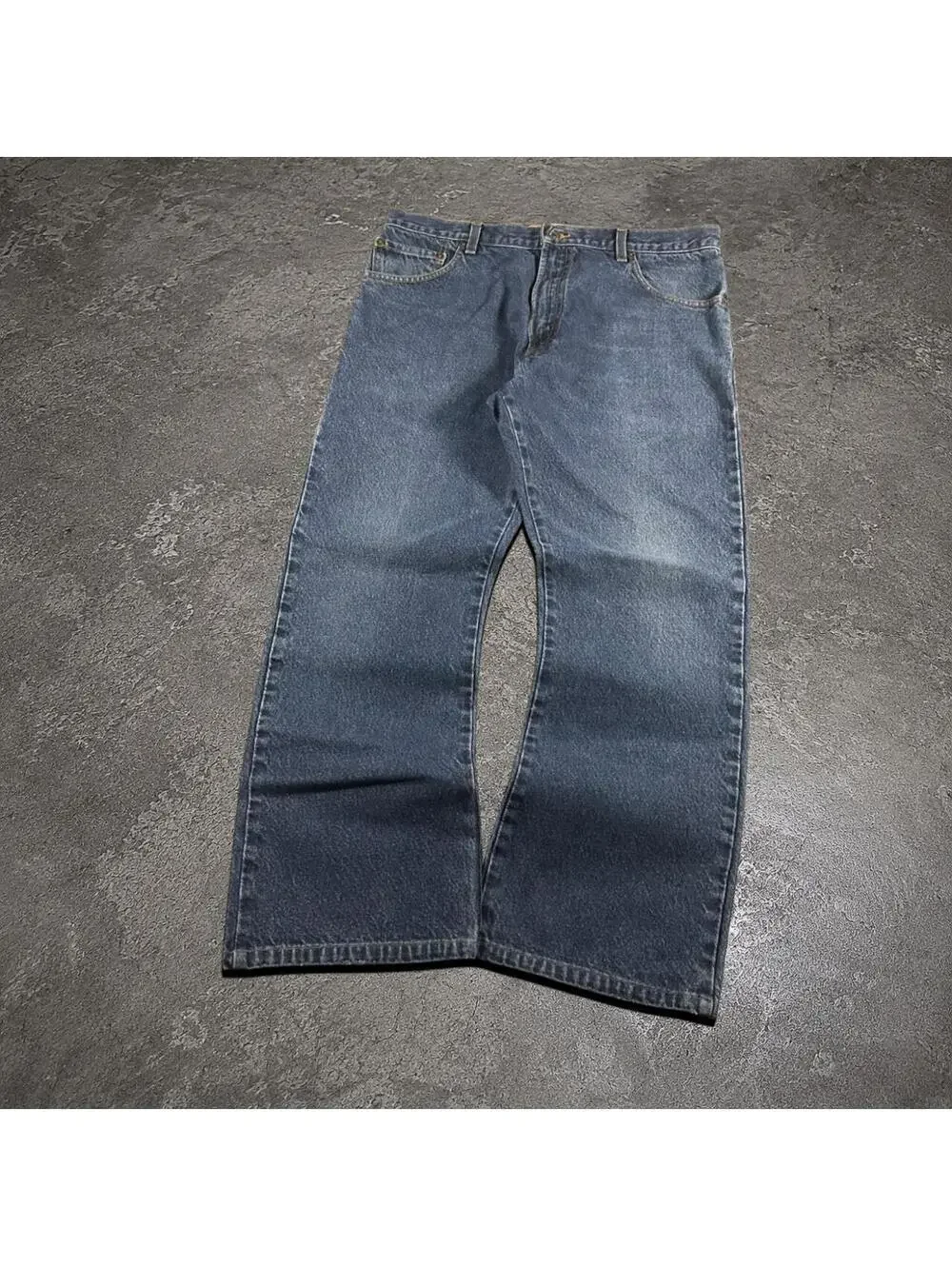 Men's Vintage Levi’s 517 Y2K Baggy Bootcut Jeans - Fits 34x28!